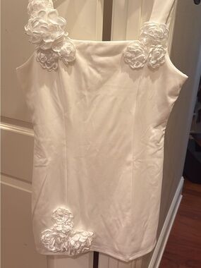 White Boutique Dress new without tags with 3D floral detail - great for a Bride!